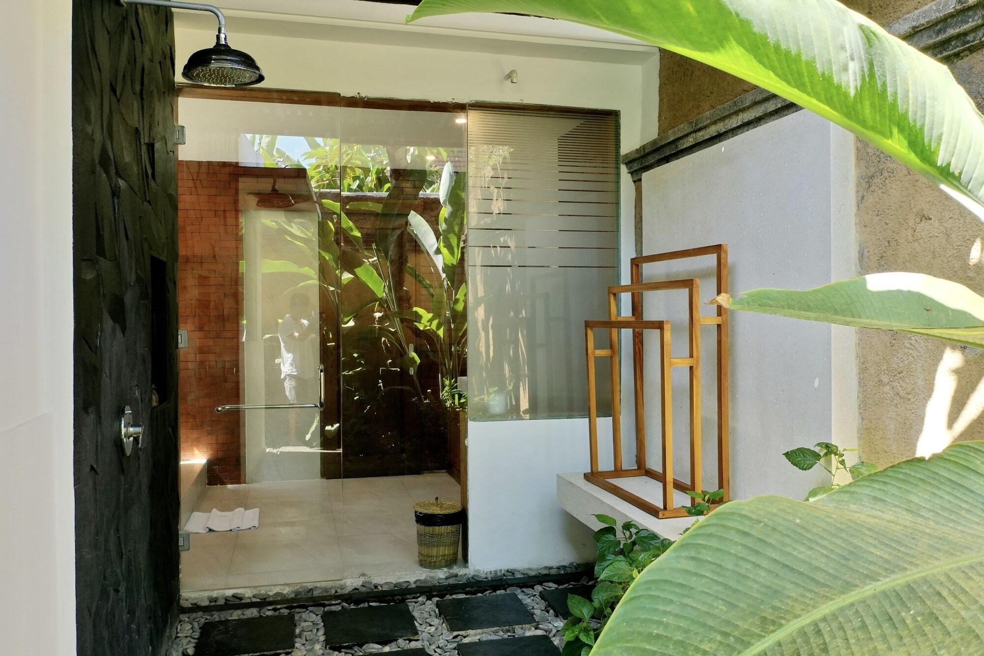 Sagara Villas And Suites Sanur Exterior photo